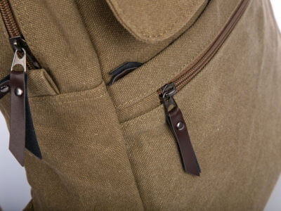 Płócienny plecak w kolorze khaki w stylu retro z klapą A4 Semi Line - obrazek 8