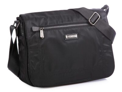 Elegancka torba męska na ramię czarna pozioma z klapką Bellugio - obrazek 1