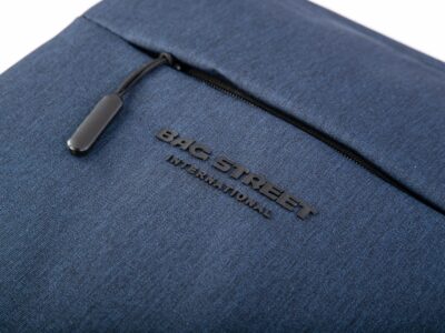 Elegancki granatowy plecak na studia z kieszenią na laptopa - obrazek 7