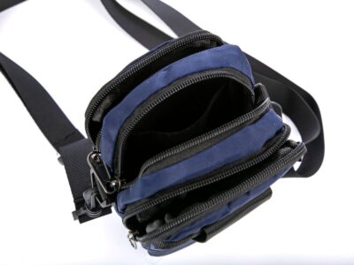 Saszetka męska na co dzień z paskiem na ramię i mocowaniem do paska niebieska - obrazek 4