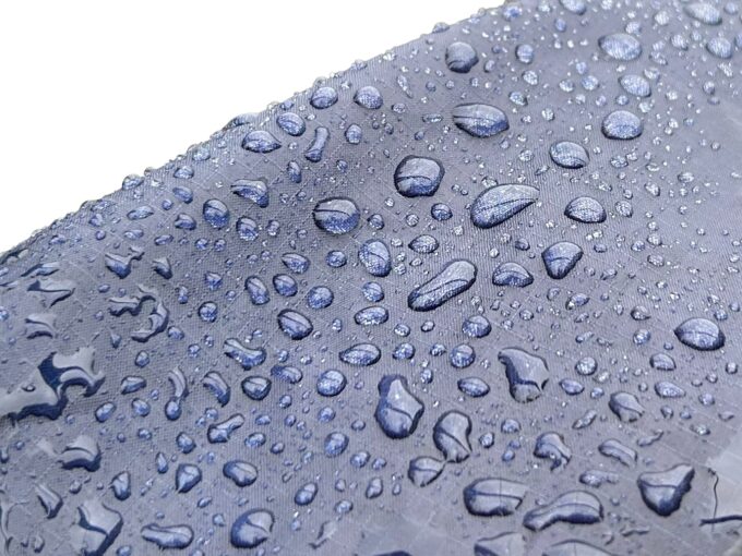 Nieprzemakalny materiał