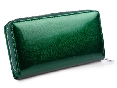 Portfel damski lakierowany w metaliczne linie zielony Jennifer Jones - obrazek 2