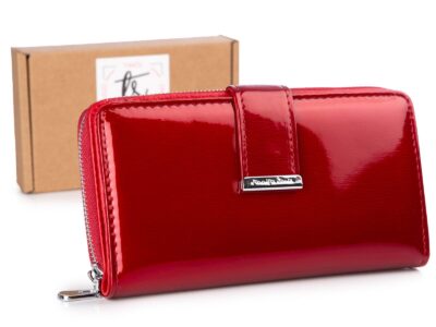 Czerwony Portfel damski Jennifer Jones błyszczący metaliczny w linie