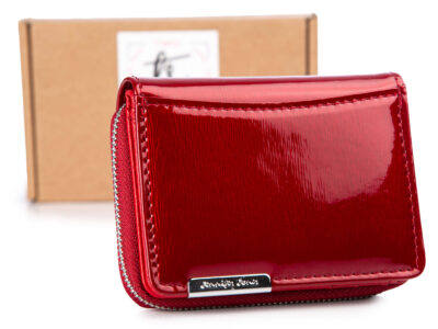 Mały czerwony portfel damski lakierowany Jennifer jones z pudełkiem