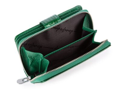 Średni portfel damski lakierowany w kolorze butelkowej zieleni Jennifer Jones - obrazek 5