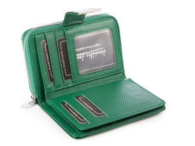 Średni portfel damski lakierowany w kolorze butelkowej zieleni Jennifer Jones - obrazek 4