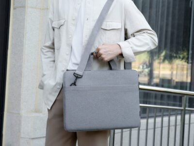 Cienka i lekka szara torba na laptopa 15.6" cali z miękką podszewką Miru - obrazek 5