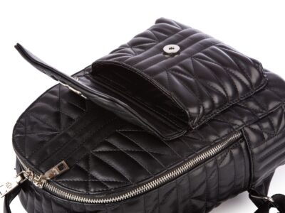 Elegancki czarny plecak damski miejski z miękkiej skóry ekologicznej - obrazek 7