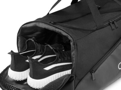 Torba sportowa czarna z wentylowaną osobną kieszenią na buty Zagatto - obrazek 2