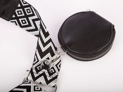 Czarny plecak damski na jadno ramię 2-komorowy z saszetką - obrazek 4