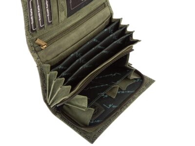 Duży poziomy portfel damski zielony szyty ręcznie ze skóry naturalnej w kwiaty RFID - obrazek 5