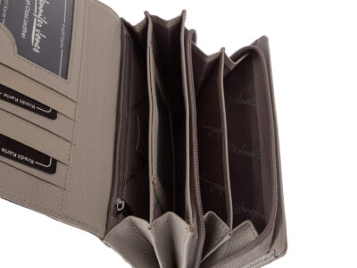 Duży poziomy portfel damski lakierowany z wzorem w tłoczone motylki srebrny - obrazek 5