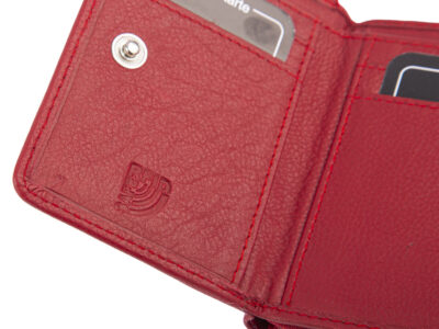 Mały czerwony portfel damski z miękkiej skóry naturalnej z ochroną RFID Money Maker - obrazek 5