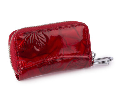 Damskie etui na klucze w czerwonym lakierze z motywem motylków marki Jennifer Jones - obrazek 2