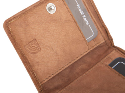 Mały beżowy portfel damski z miękkiej skóry naturalnej z ochroną RFID Money Maker - obrazek 5