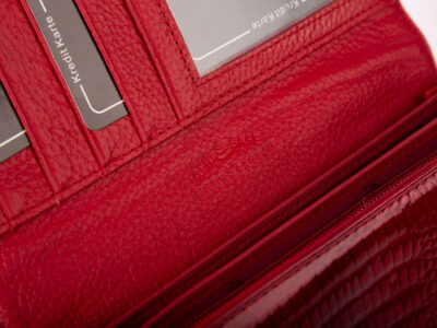 Elegancki duży portfel damski Jennifer Jones z lakierowanej skóry naturalnej RFID czerwony - obrazek 5