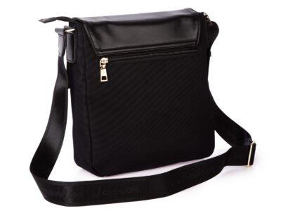 Czarna elegancka prostokątna torebka damska na ramię z klapką Jennifer Jones - obrazek 4