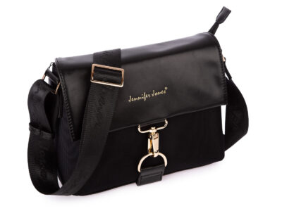 Elegancka czarna torebka damska Jennifer Jones z klapką na karabińczyk