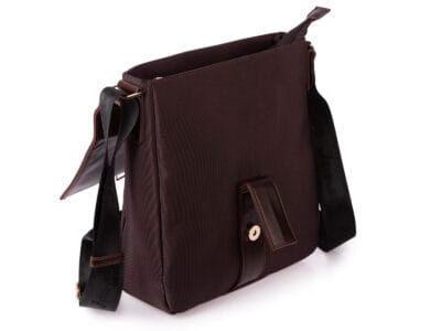 Brązowa elegancka prostokątna torebka damska na ramię z klapką Jennifer Jones - obrazek 6