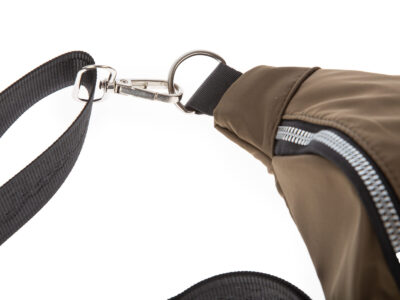 Oliwkowa saszetka "nerka" damska na ramię Jennifer Jones - obrazek 5