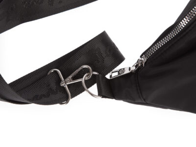 Czarna saszetka "nerka" damska na ramię Jennifer Jones - obrazek 2