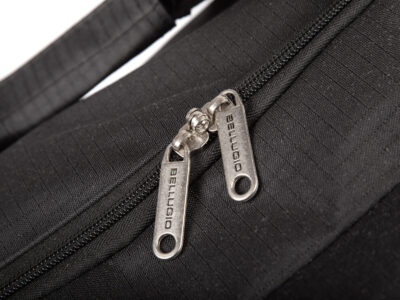 Czarna duża torba podróżna na kółkach ze stelażem i wyciaganą rączką Bellugio - obrazek 4