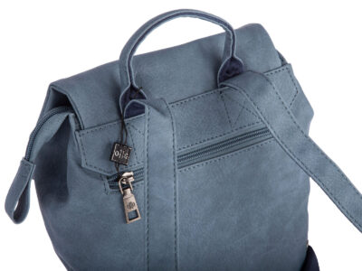 Niebieski mały plecak damski miejski z miękkiej skóry ekologicznej z klapką - obrazek 5