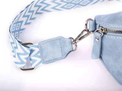 Błękitna saszetka damska nerka na ramię z miękkiej skóry ekologicznej Jennifer Jones - obrazek 4