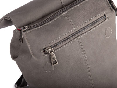 Szary mały plecak damski miejski z miękkiej skóry ekologicznej z klapką - obrazek 8