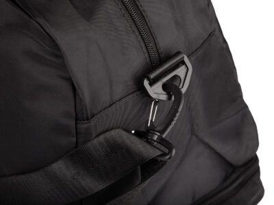 Lekka, czarna torba sportowa na siłownię lub fitness z osobną komorą pod spodem 50x30x25 cm - obrazek 3