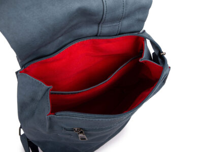 Niebieski mały plecak damski miejski z miękkiej skóry ekologicznej z klapką - obrazek 8