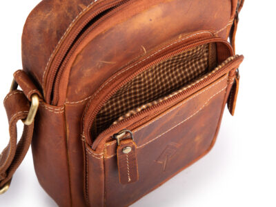 Wygodna brązowa torba męska na ramię skórzana w stylu vintage Jorey - obrazek 8