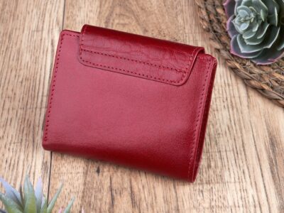 Portfel damski średni z gładkiej skóry naturalnej RFID czerwony Paolo Peruzzi - obrazek 4