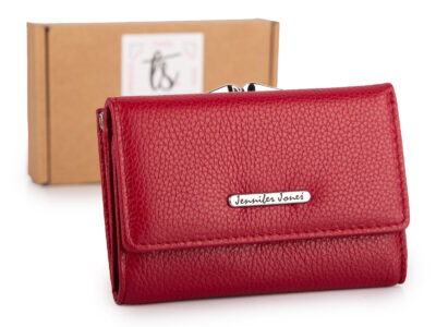 Średni portfel damski ze skóry naturalnej zapinany na bigiel czerwony