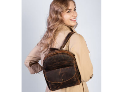 Plecak damski skórzany w stylu vintage w kolorze brązowym Paolo Peruzzi - obrazek 10