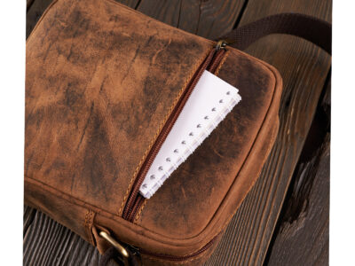Brązowa, mała skórzana saszetka męska na ramię w stylu vintage Paolo Peruzzi - obrazek 8