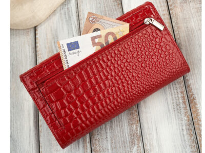 Duży lakierowany portfel damski skórzany croco czerwony Paolo Peruzzi - obrazek 8