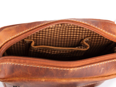 Średnia, brązowa torba męska na ramię uszyta ze skóry naturalnej Jorey - obrazek 8