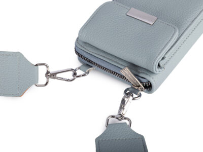 Duży, jasnoniebieski, pionowy portfel damski z paskiem na ramię i małą saszetką - obrazek 5