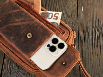 Skórzana saszetka na dokumenty męska z paskiem do ręki brązowa Paolo Peruzzi - obrazek 7