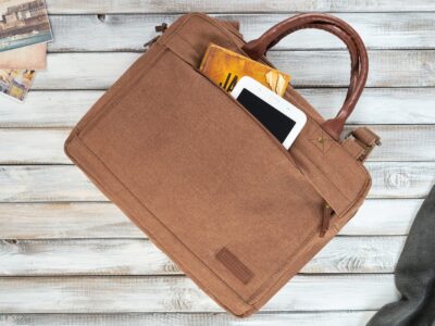 Duża, elegancka, materiałowa torba męska do pracy w kolorze brązowym A4 na laptopa - obrazek 7