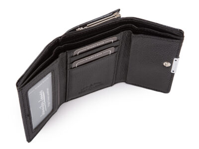 Lakierowany, średni portfel damski czarny w motylki, zapinany na bigiel - obrazek 6