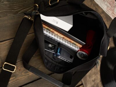 Czarna torba męska do pracy, z kieszenią na laptopa, z canvasu i skóry naturalnej - obrazek 9