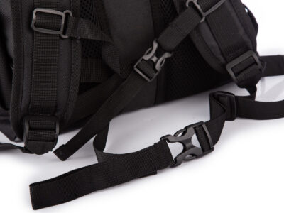 Duży, wodoodporny plecak trekkingowy / sportowy ze zwijanym kołnierzem - obrazek 9