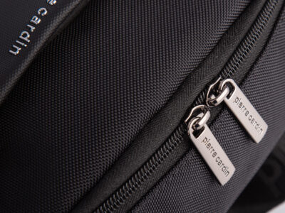 Elegancka czarna materiałowa torba męska na ramię Pierre Cardin - obrazek 9