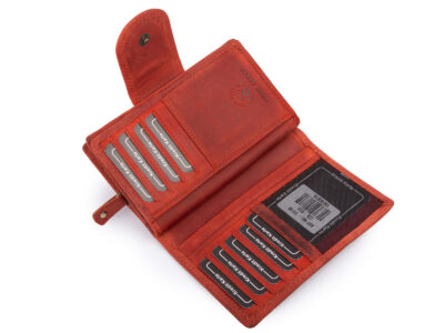 Pojemny, skórzany portfel damski czerwony z tłoczonym kwiatowym wzorem vintage - obrazek 5