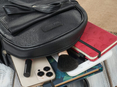 Mały, miejski plecaczek damski skórzany z kokardą Paolo Peruzzi czarny - obrazek 8