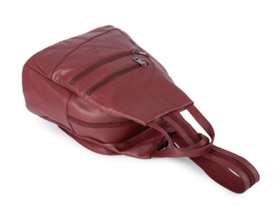Miejski plecak damski z miękkiej skóry naturalnej na jedno lub dwa ramiona bordowy - obrazek 6