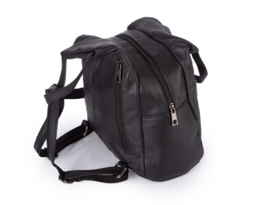 Miejski plecak damski z miękkiej skóry naturalnej na jedno lub dwa ramiona czarny - obrazek 6