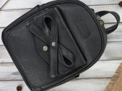 Mały, miejski plecaczek damski skórzany z kokardą Paolo Peruzzi czarny - obrazek 11